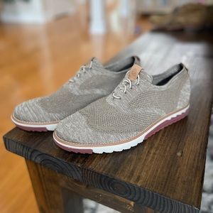 Men’s Expert Wingtip Knit Oxford - Tan / Cream / Rust, size 9 (used, like new)